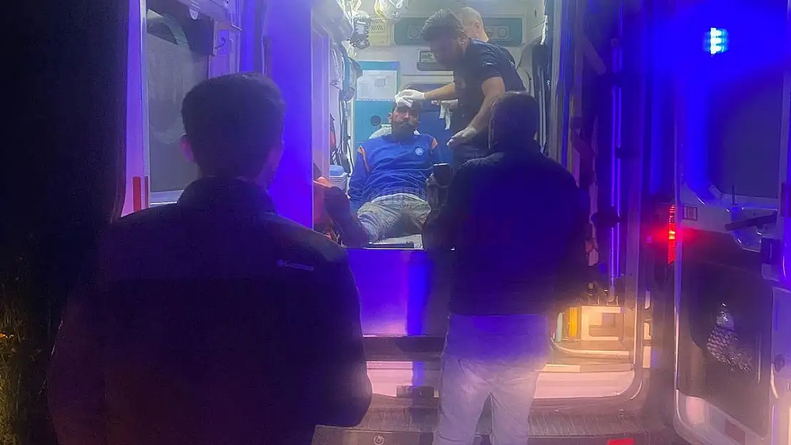 Şarampole Uçan Araçta 2 Kişi Yaralandı
