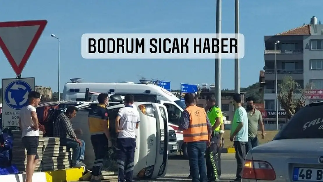 Sebze Yüklü Araç Devrildi