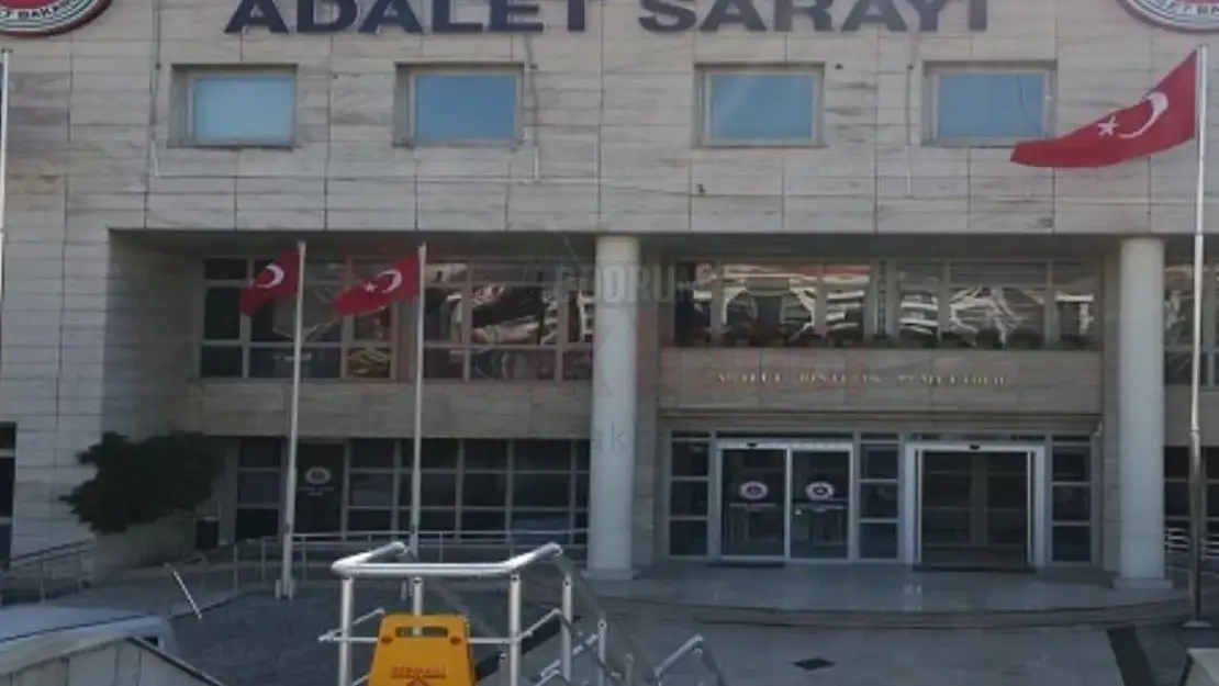 'Silahlı Tehdit' ve 'Kasten Yaralama' Suçundan 4 Kişi Tutuklandı