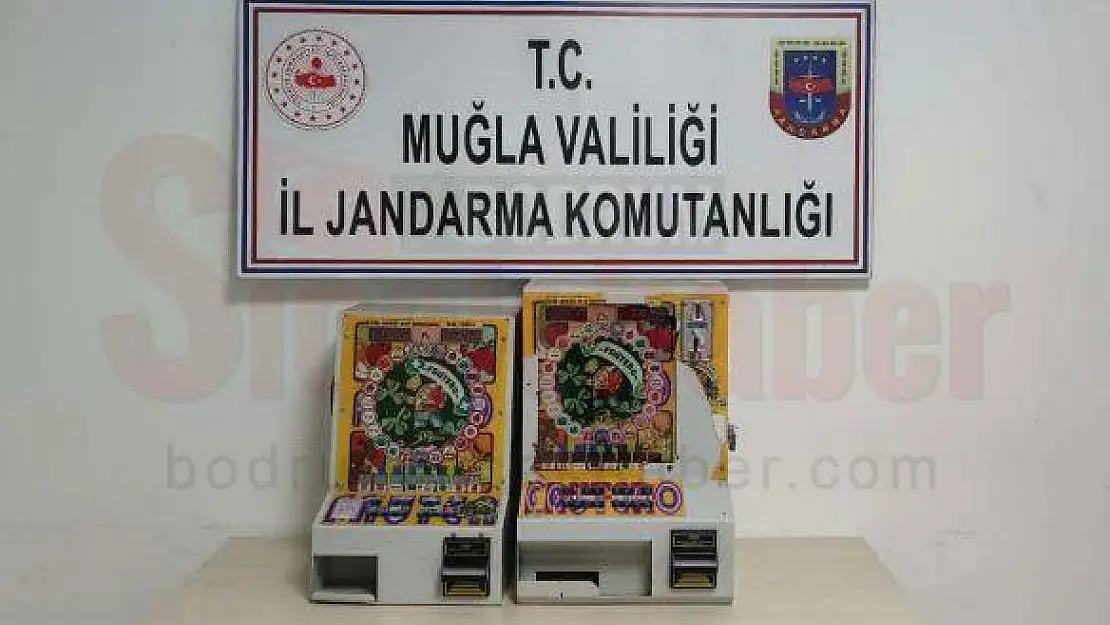 Slot Makinesi ile  Kumar Oynayan 4 Kişi Yakalandı