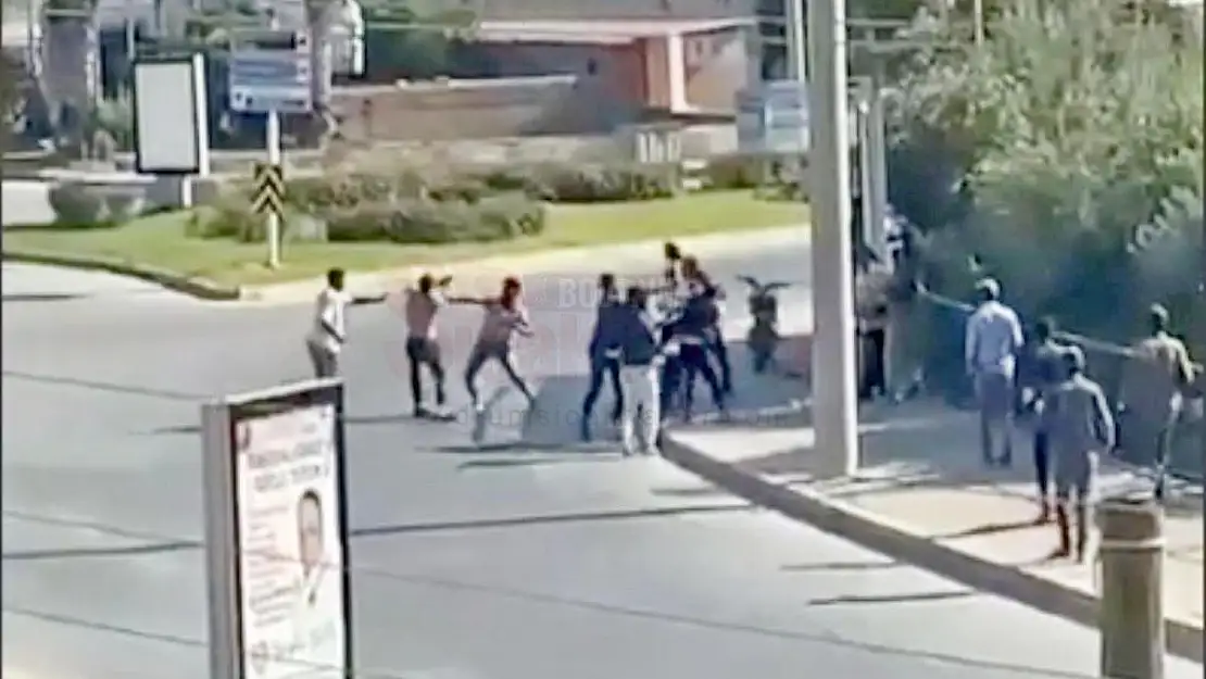 Sokakta Kavga Eden 6 Yabancı Uyruklu Şahıs Sınır Dışı Edildi