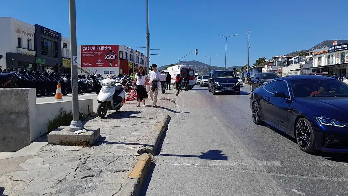 Sürücü Kendini Motosiklet'ten Atıp Yaralandı