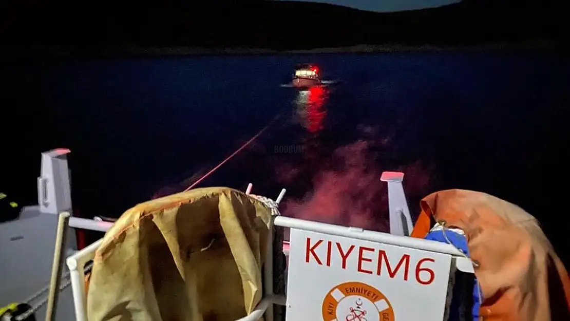 Sürüklenen Tekne KIYEM Ekiplerince Kurtarıldı