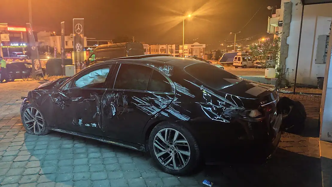 Tanınmış İş İnsanı Kaza Yaptı, İz Bırakmamak İçin Plakayı Söküp Kaçtı