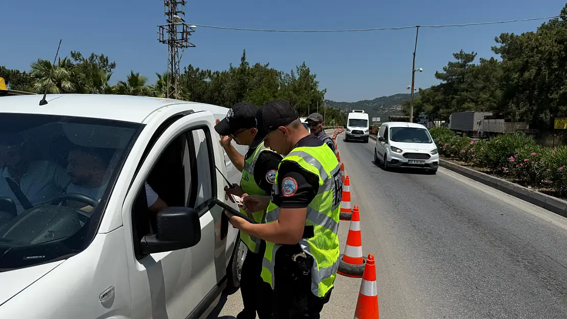 Tatilciler uygulama noktasında karşılandı