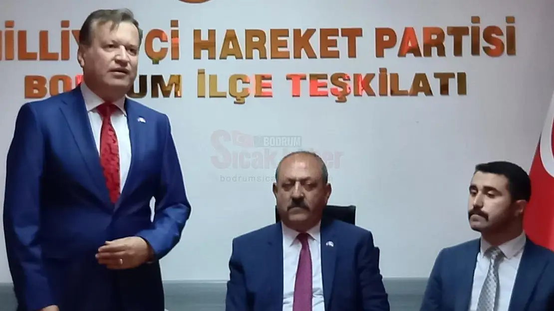 Tayyar Şafak, MHP Parti Binasından Düzenlenen Törenle Görevi Devir Aldı