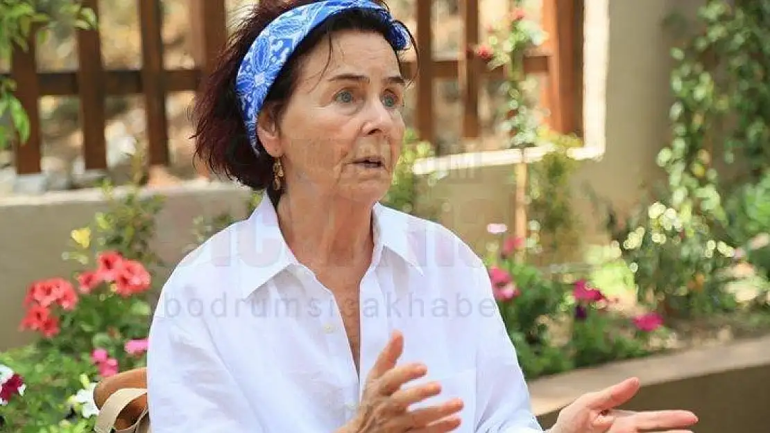 Tedavisi tamamlanan sanatçı Fatma Girik taburcu edildi