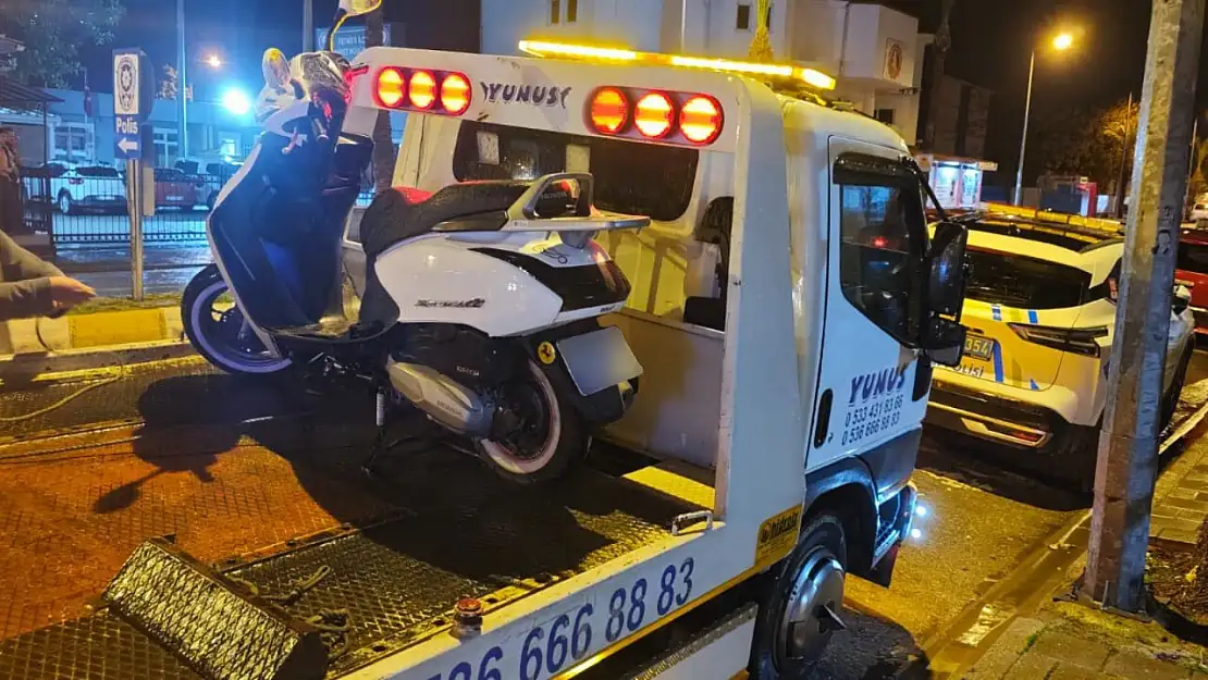 Trafiği tehlikeye atan motosiklet yarışı pahalıya patladı 3 ehliyet iptal 4 motosiklet men