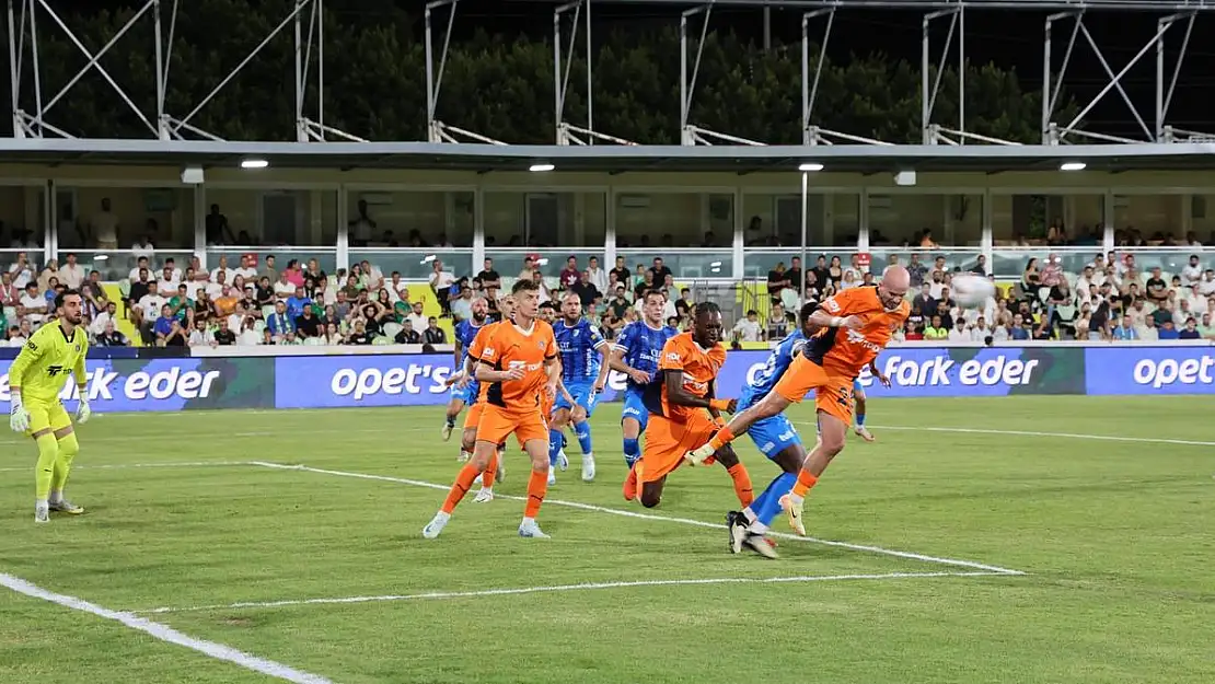 Trendyol Süper Lig'in 5. haftasında Bodrum FK, sahasında Başakşehir FK'ya 1-0 yenildi.