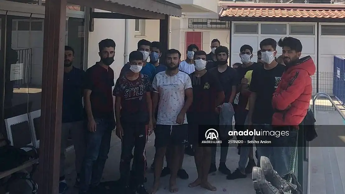 Türk kara sularına geri itilen 26 düzensiz göçmen kurtarıldı