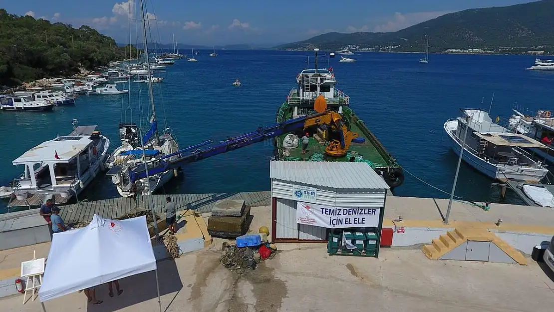 TURMEPA Atık Alım Teknesi Torba'da Hizmete Başlıyor