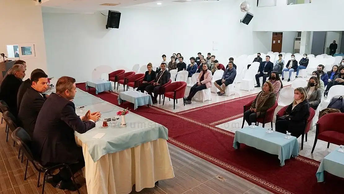 ÜNİVERSİTE ÖĞRENCİLERİNİN SORUNLARI DİNLENDİ