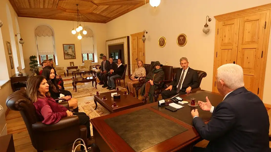 Üreten Kadınlardan Başkan Gürün'e Ziyaret