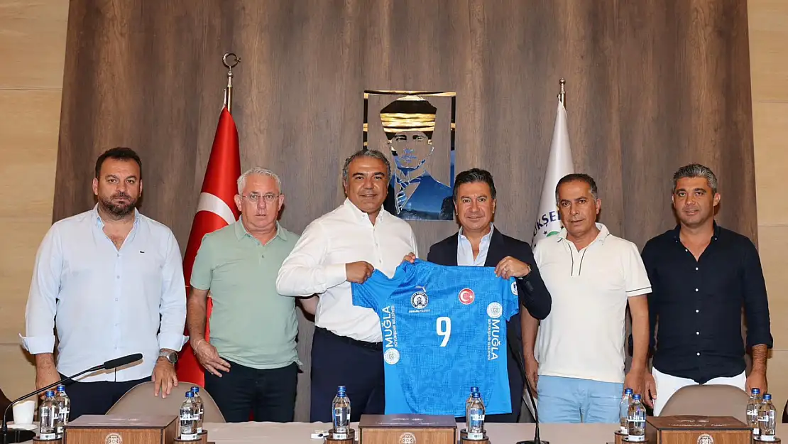 Yalıkavakspor'dan Başkan Aras'a sezon öncesi ziyaret