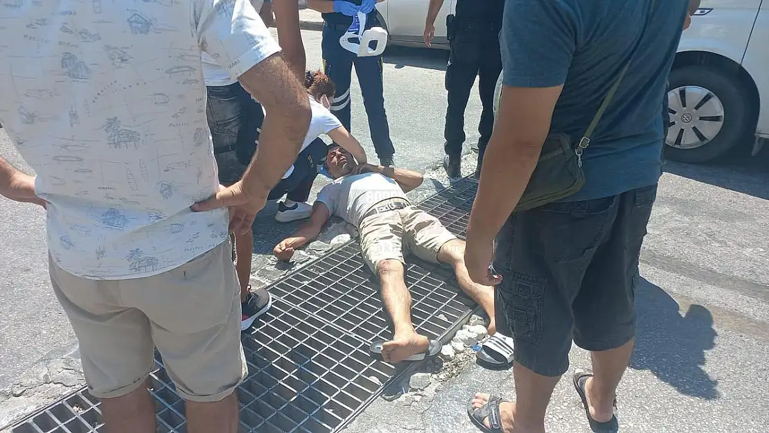 Yola Fırlayan Küçük Kıza Çarpmamak İçin Kaza Yaptı