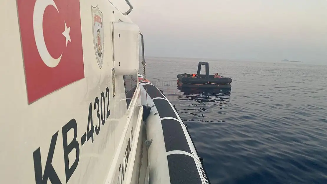 Yunanlıların Geri İttiği Düzensiz Göçmenler Kurtarıldı