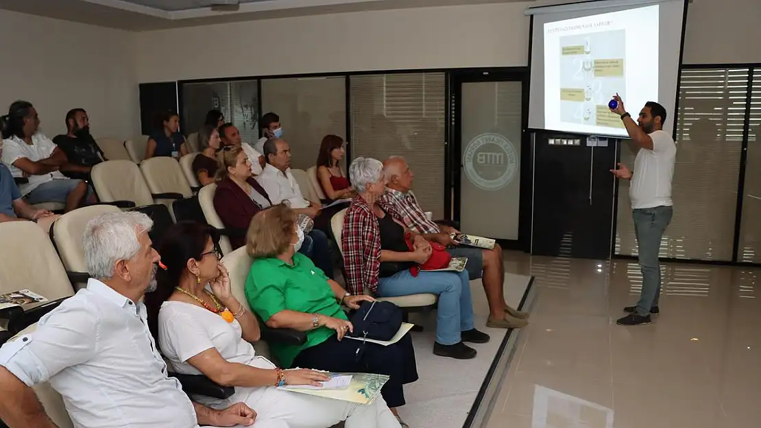 Zeytinyağı İçin Tadım Eğitimlerine Devam Ediyor