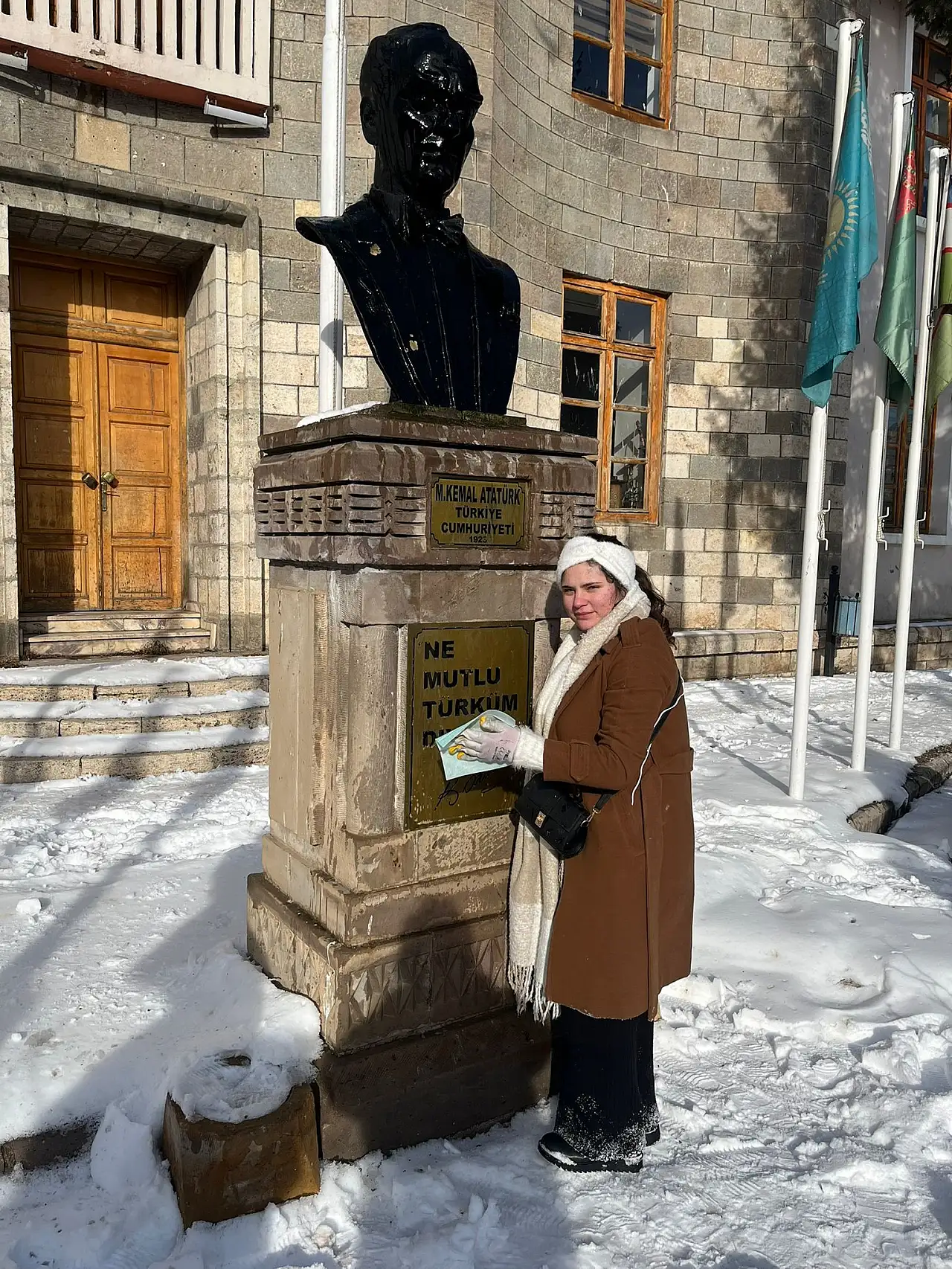 Muğlalı öğrenciden örnek davranış