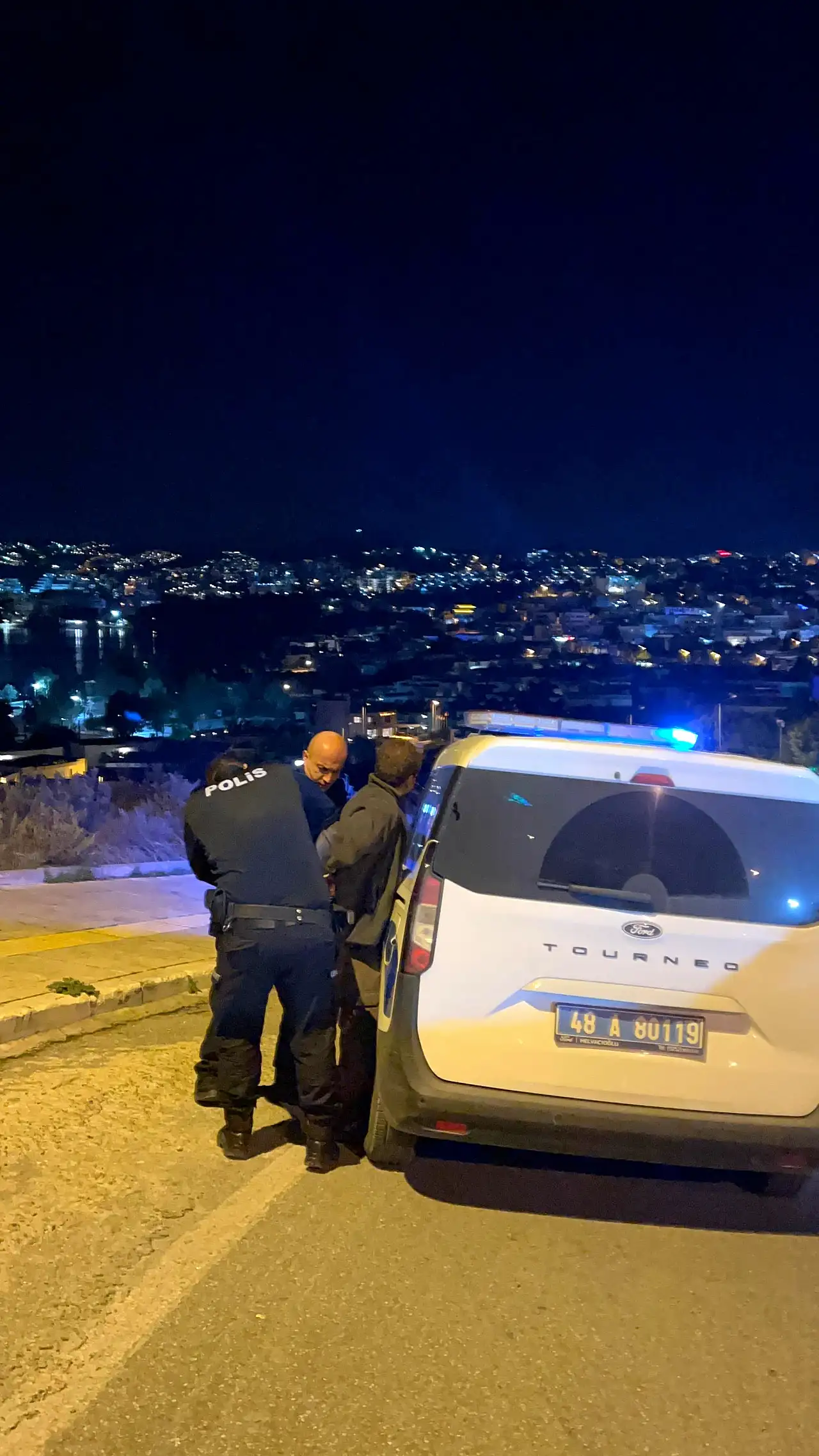 Alkollü sürücü polisi kandıramadı