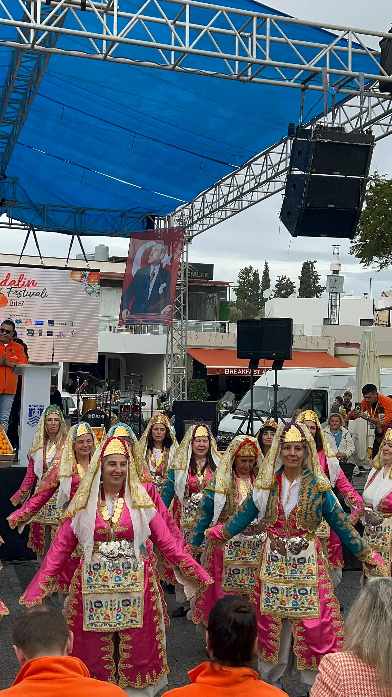 Bodrum mandalina festivali coşkuyla başlad