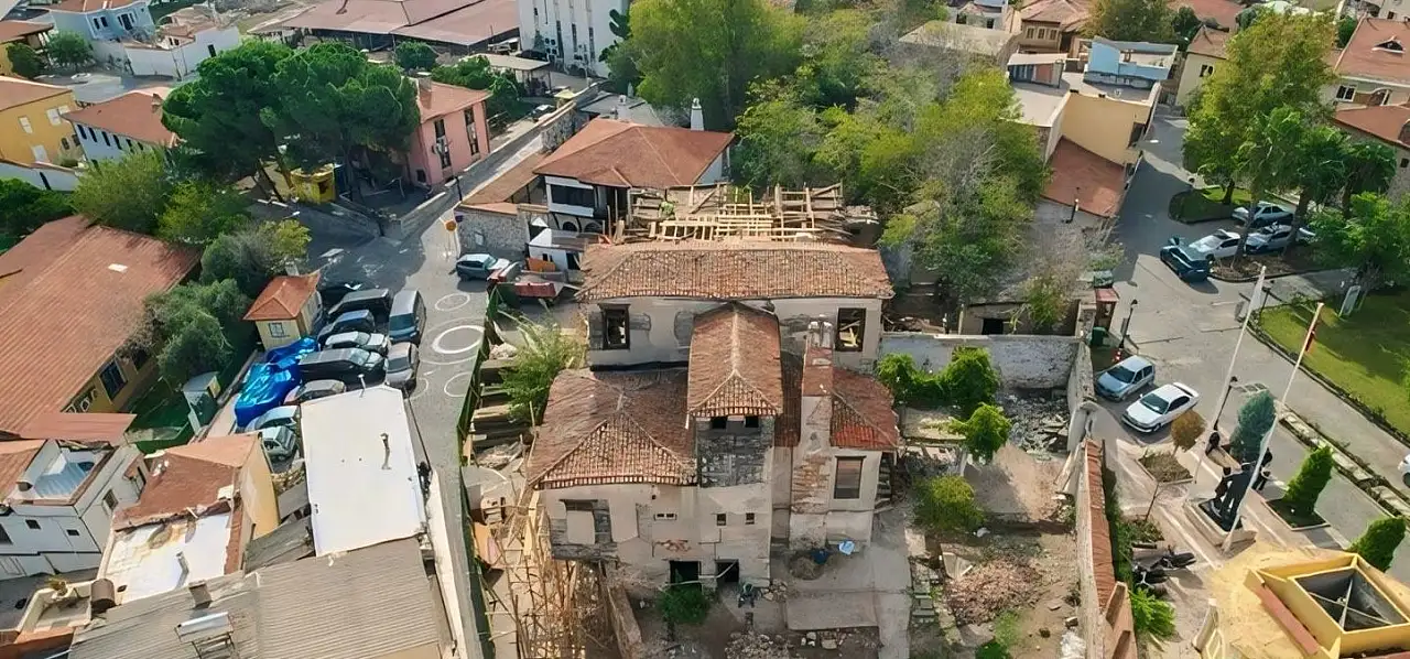 Hadi Eskişar Konağı'nda restorasyon çalışmaları hızla ilerliyor