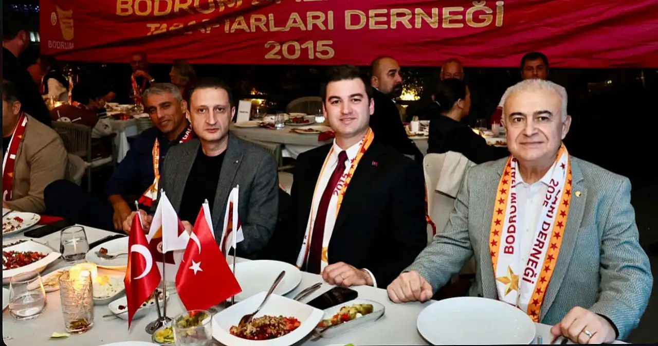 Galatasaray Taraftarları Derneği 10. yılını coşkuyla kutladı