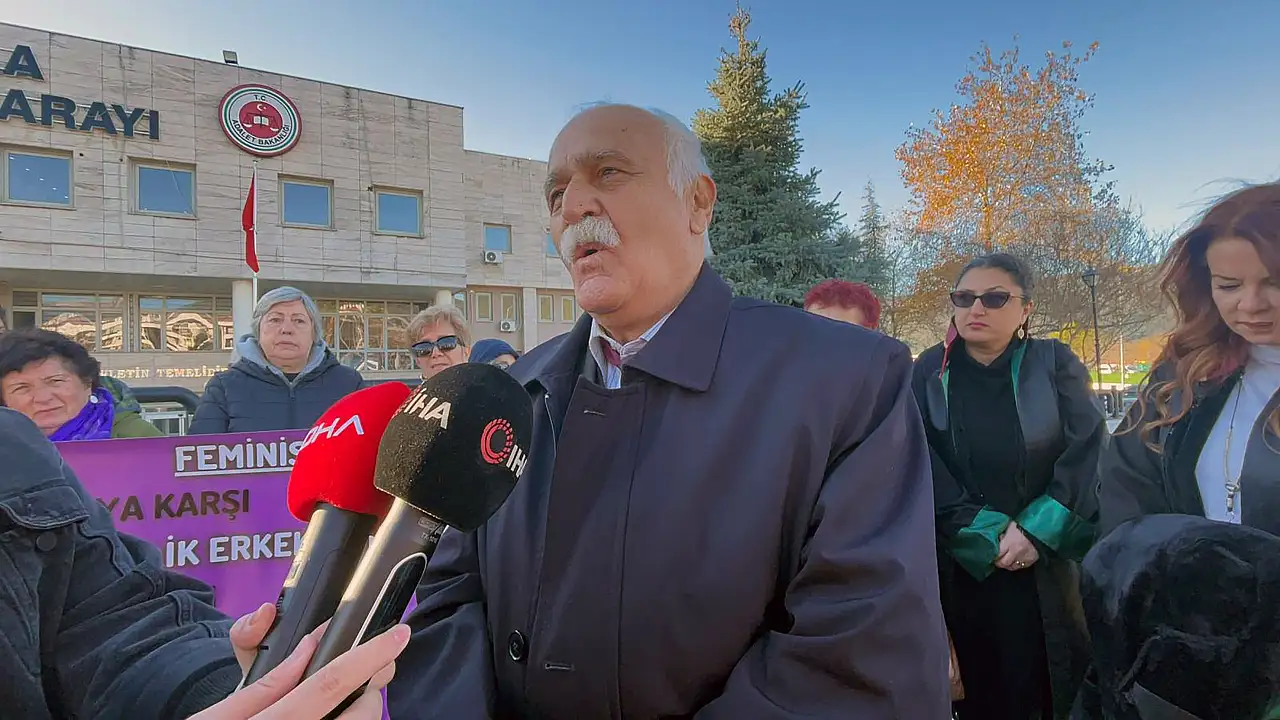 Manken Aslı Baş davası ertelendi