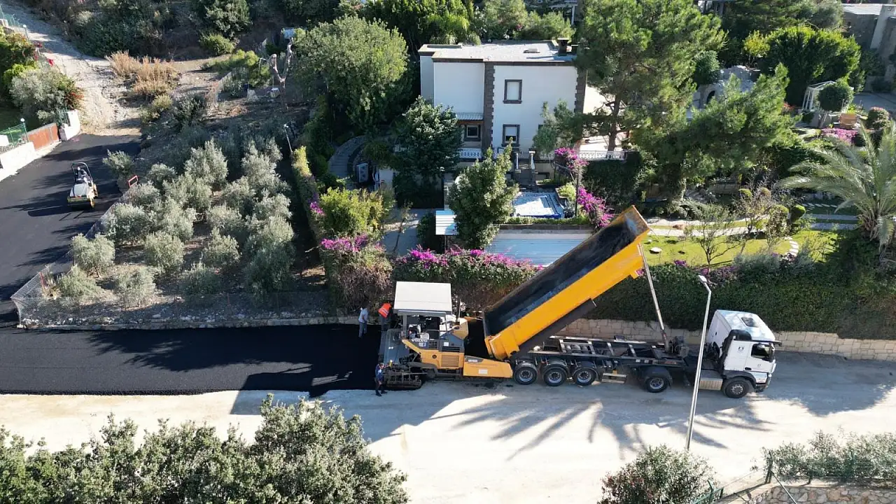 Bodrum Belediyesinden Üstyapı Çalışmaları