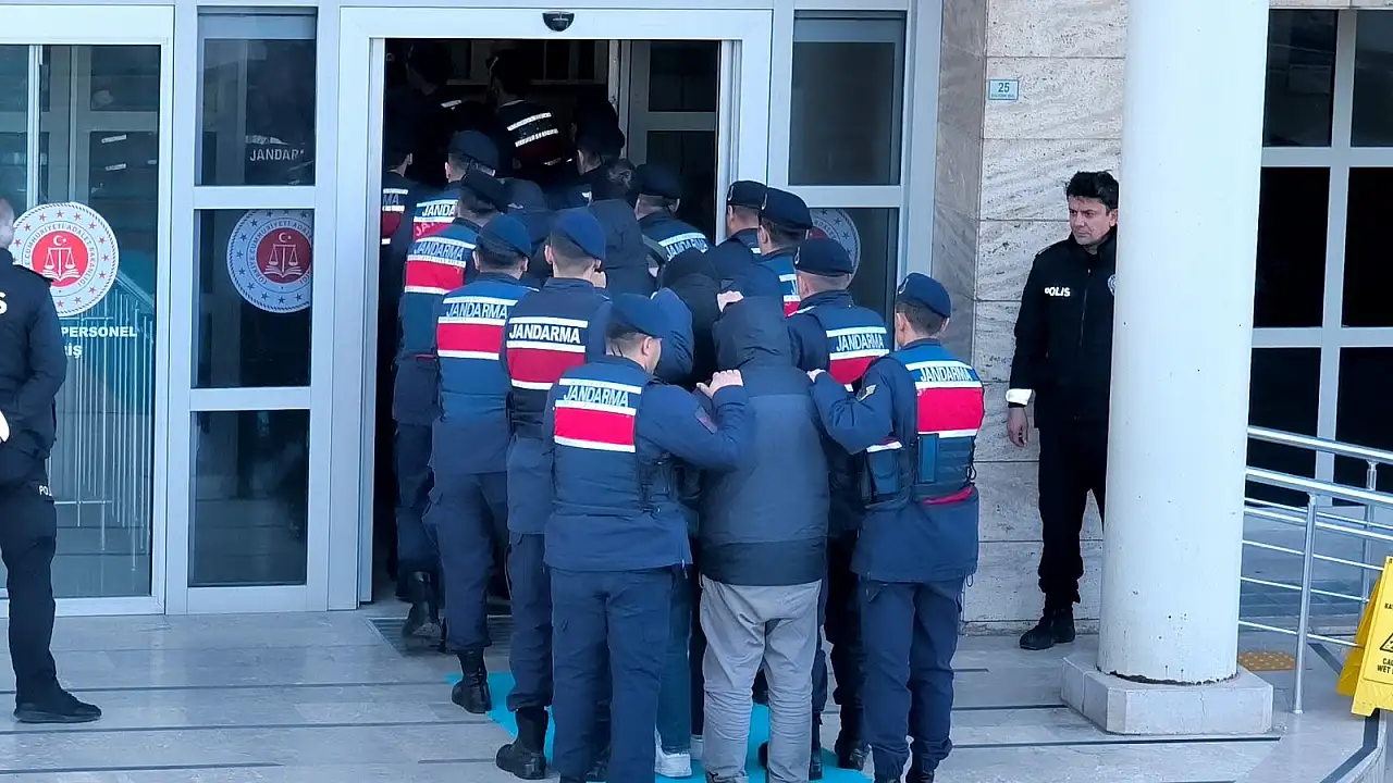 DEAŞ operasyonunda 11 şüpheli tutuklandı
