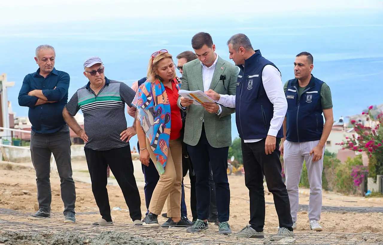 Başkan Mandalinci saha ziyaretlerine Akyarlar'da devam etti