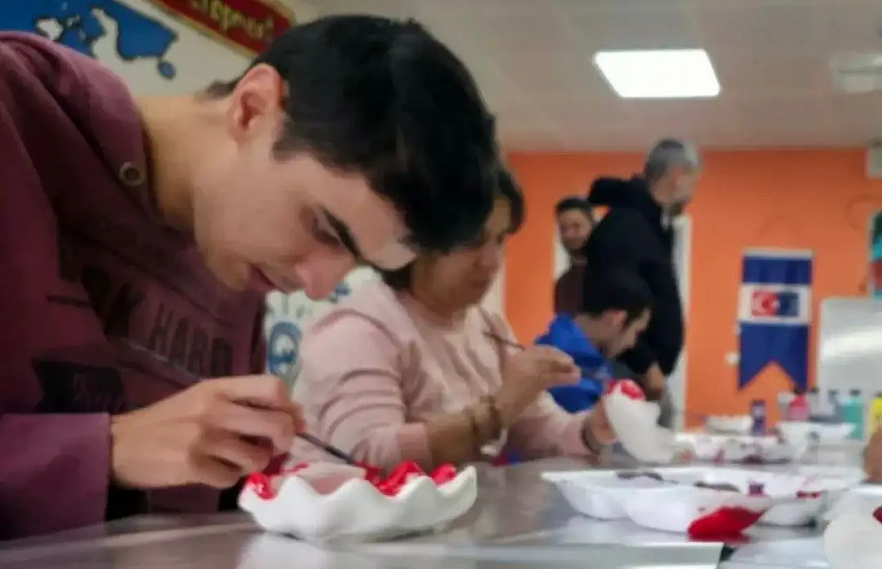 Özel bireyler engelleri sanatla aştı