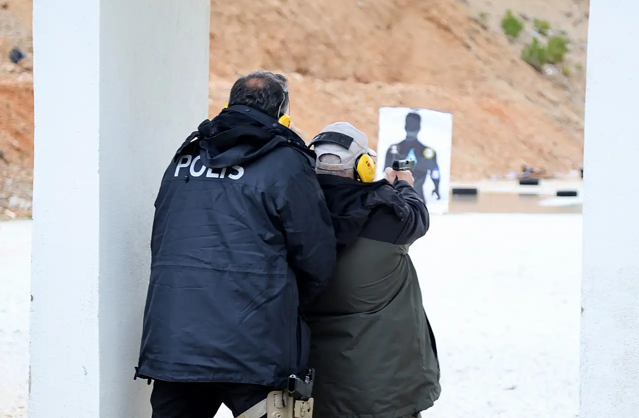 Profesyonel silah eğitimi: güvenlik ve yetkinlik artıyor
