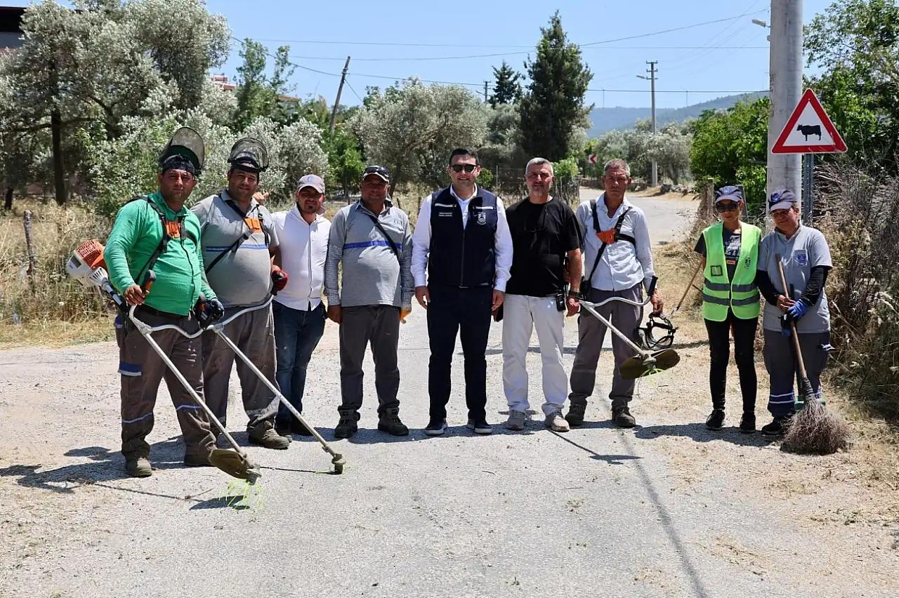Ot temizliği ve budama çalışmaları devam ediyor