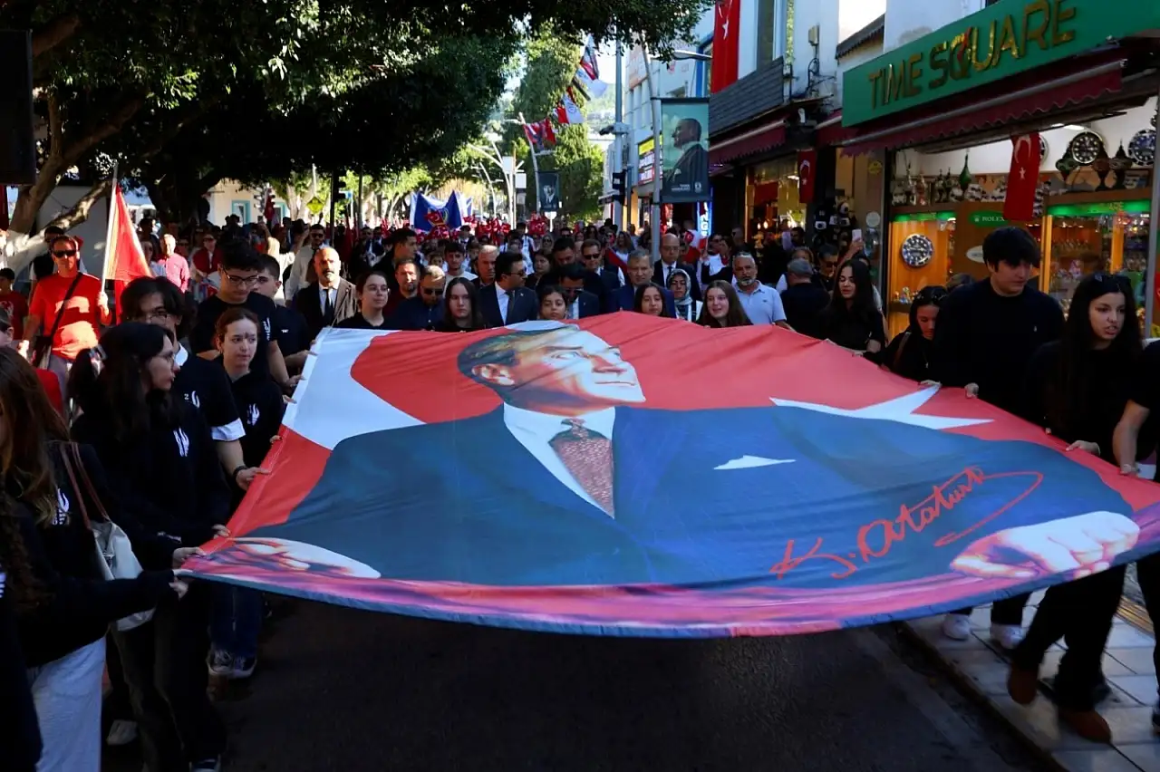 Cumhuriyetin 102. Yılı Bodrum'da coşkuyla kutlandı