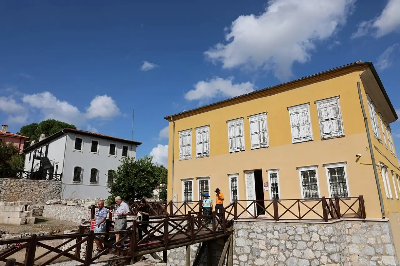 Kültür ve doğa yürüyüşü başladı