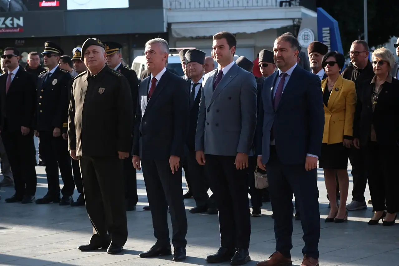 24 Kasım Öğretmenler Günü çoşkuyla kutlandı