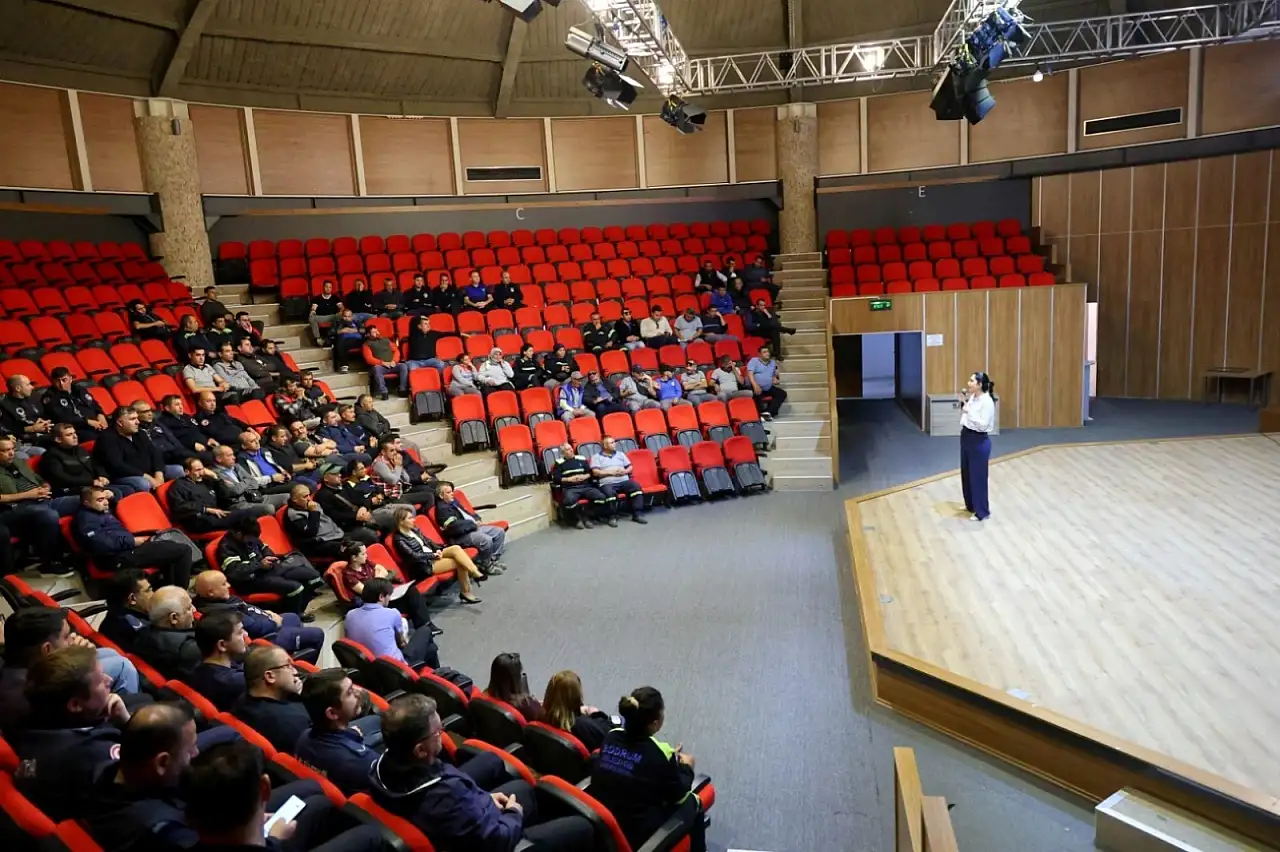 Bodrum belediyesi kurum içi eğitimlerini sürdürüyor