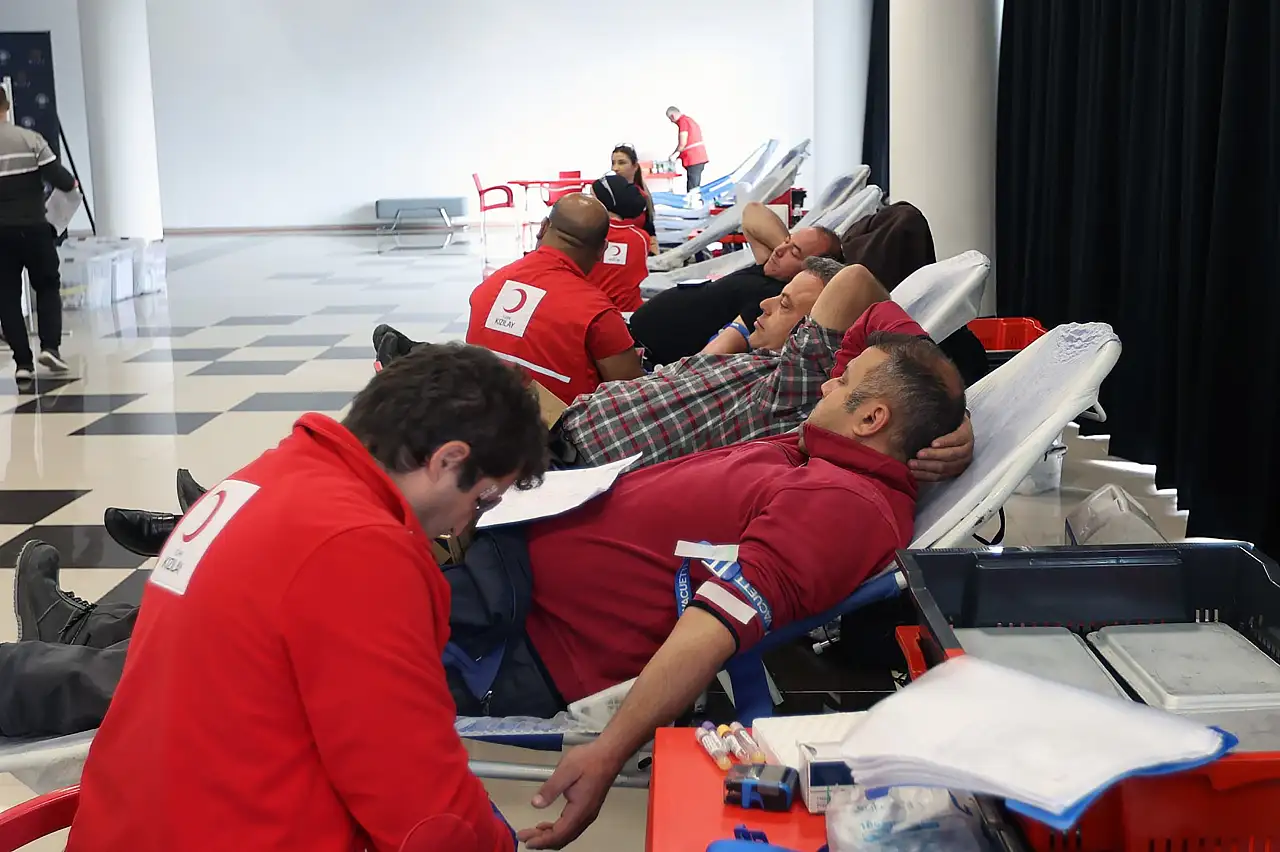 Muğla Büyükşehir'den Kızılay'a destek 6 ilçede kan bağışı kampanyası başladı