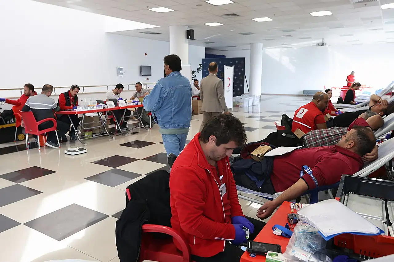 Muğla Büyükşehir'den Kızılay'a destek 6 ilçede kan bağışı kampanyası başladı