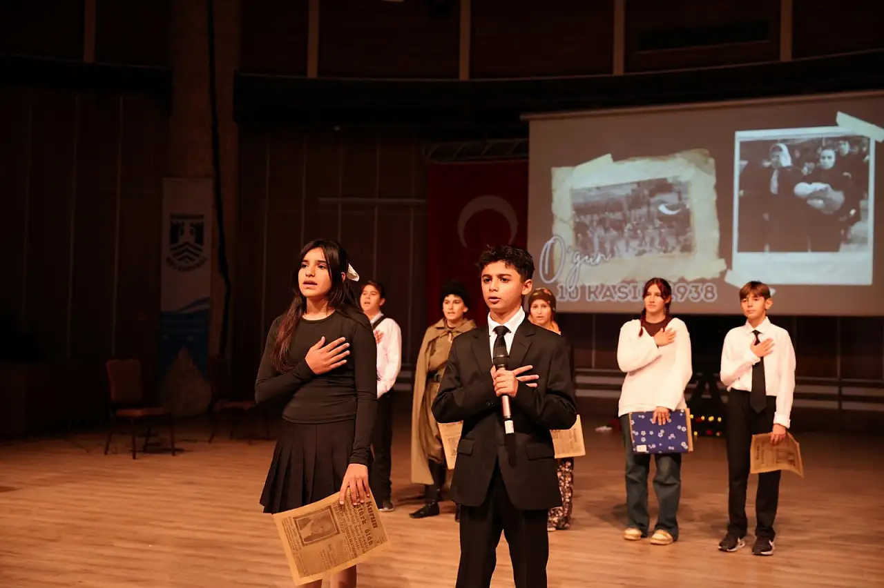 Atatürk'e sonsuz saygı