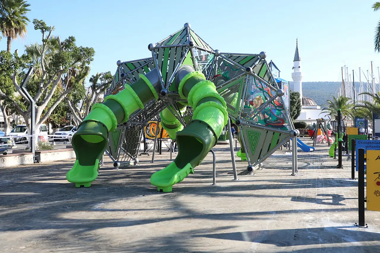 Büyükşehir'den gelişim odaklı oyun alanı
