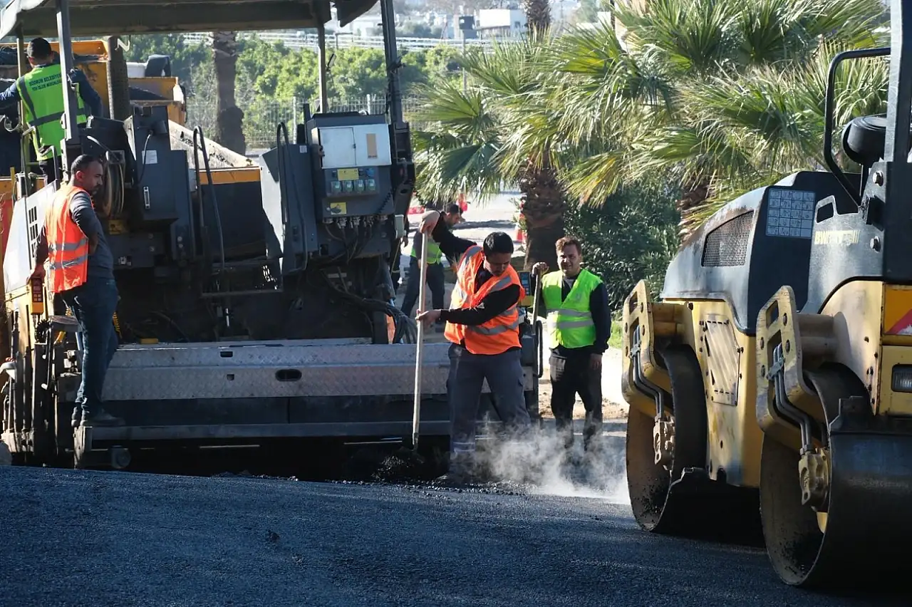 Bodrum Belediyesinden Üstyapı Çalışmaları