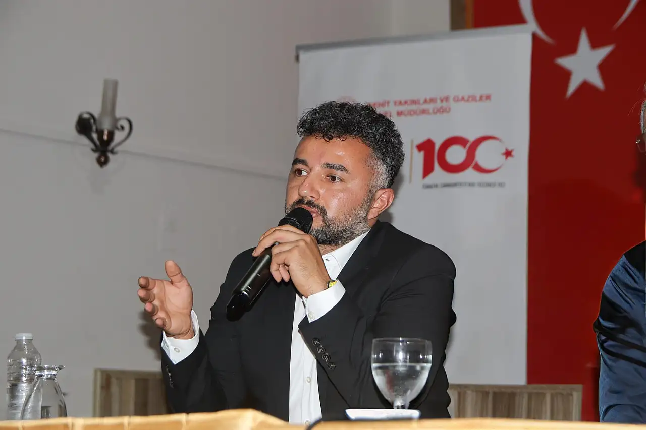Gaziler öğrencilerle buluştu