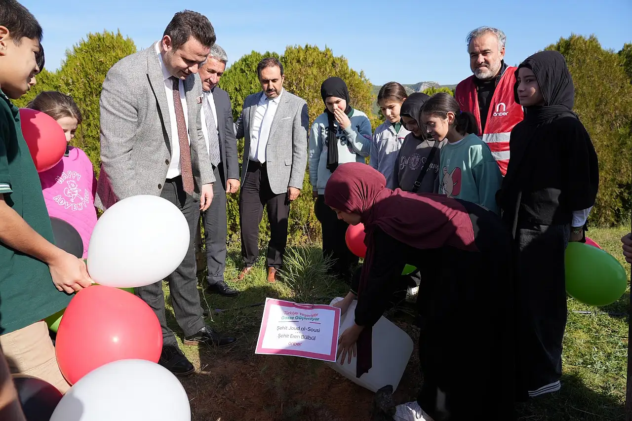 Gazze'deki çocuklar için umut fidanları
