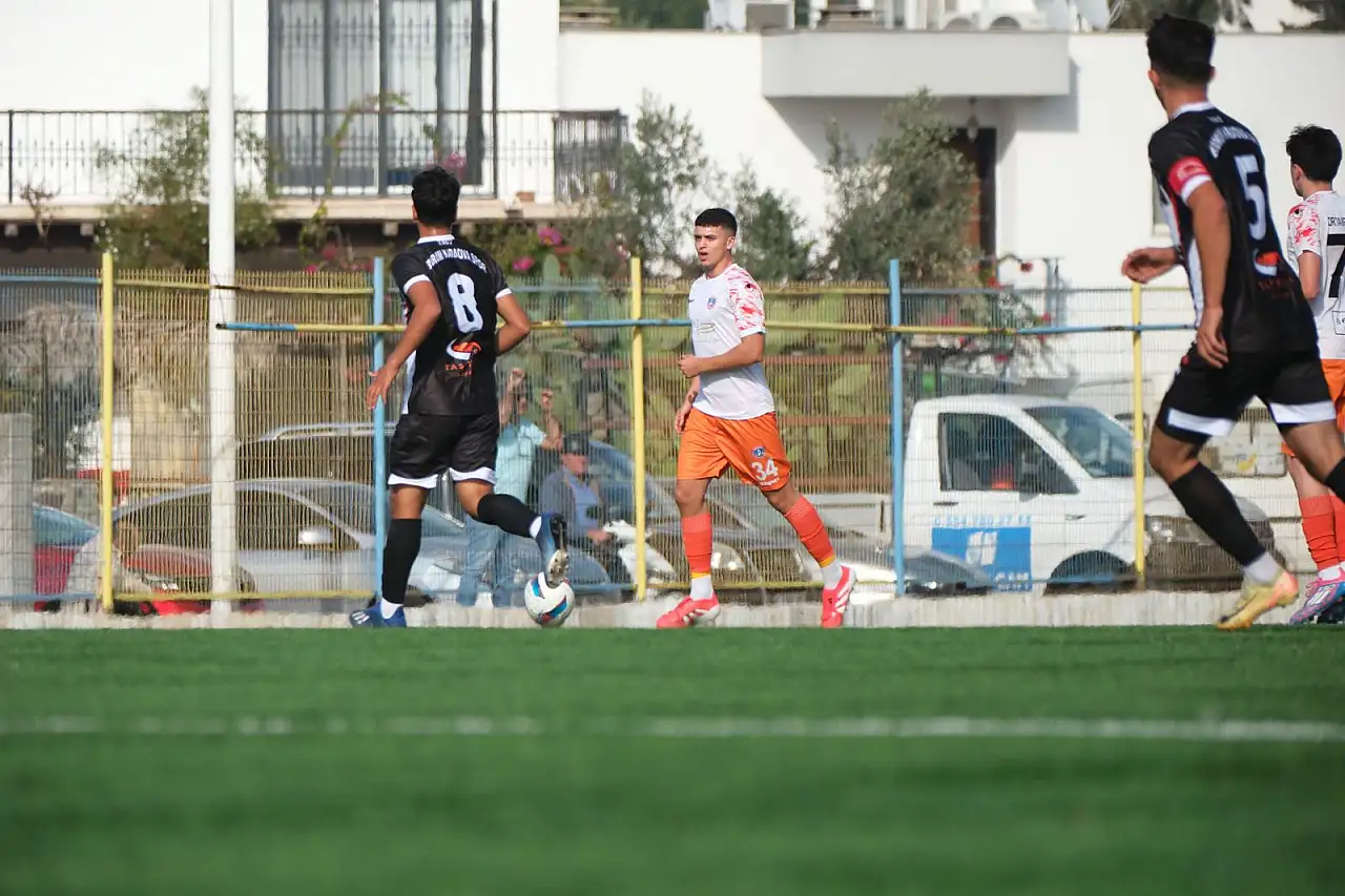 Ortakent yahşi SK'dan profesyonel lige sporcu