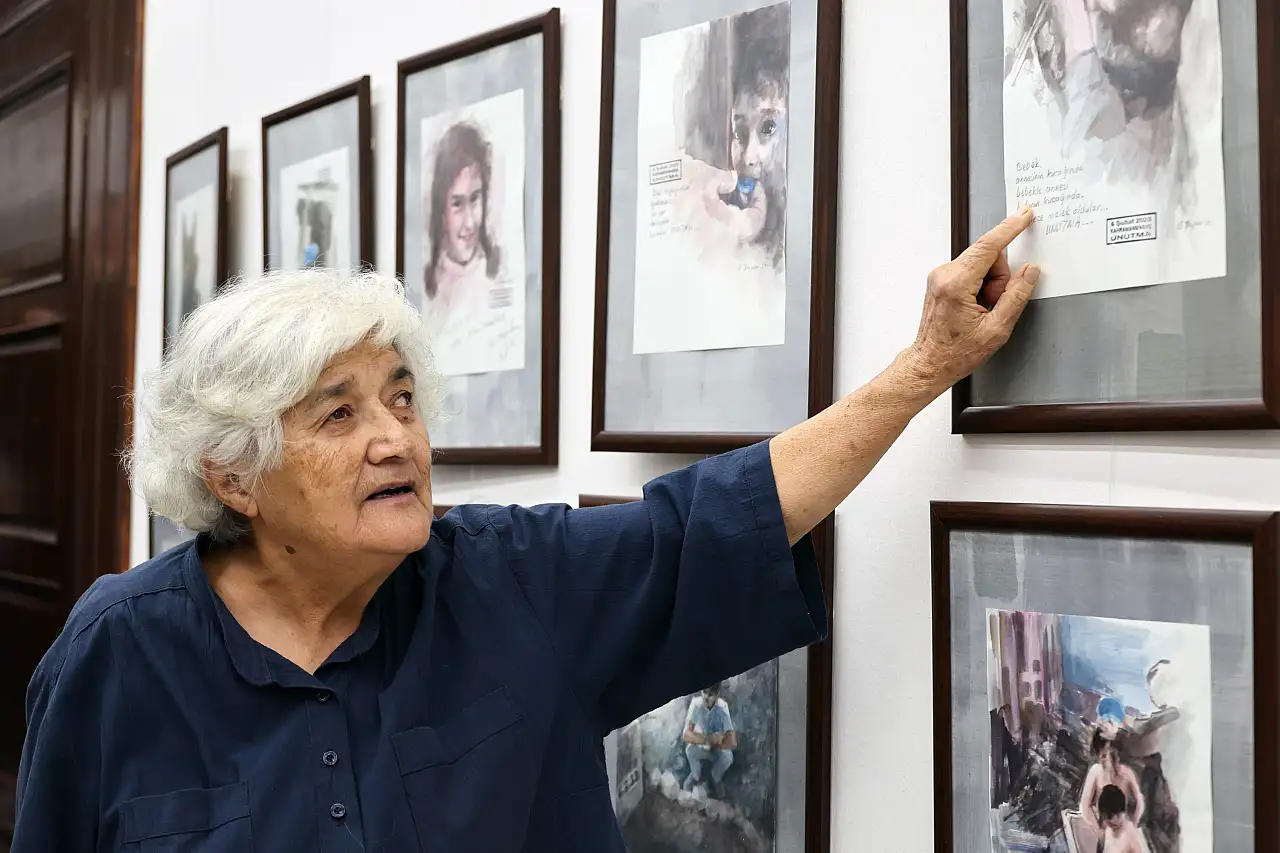 Kahramanmaraş Depremi'nin üçüncü yılında Unutma Sergisi açıldı