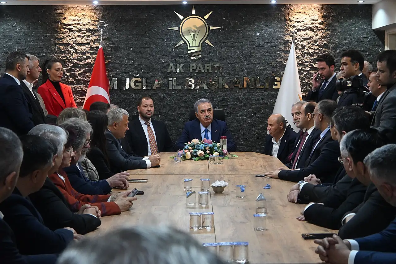 AK Parti'de Muğla mesaisi: Hayati Yazıcı il başkanlığı'nı ziyaret etti