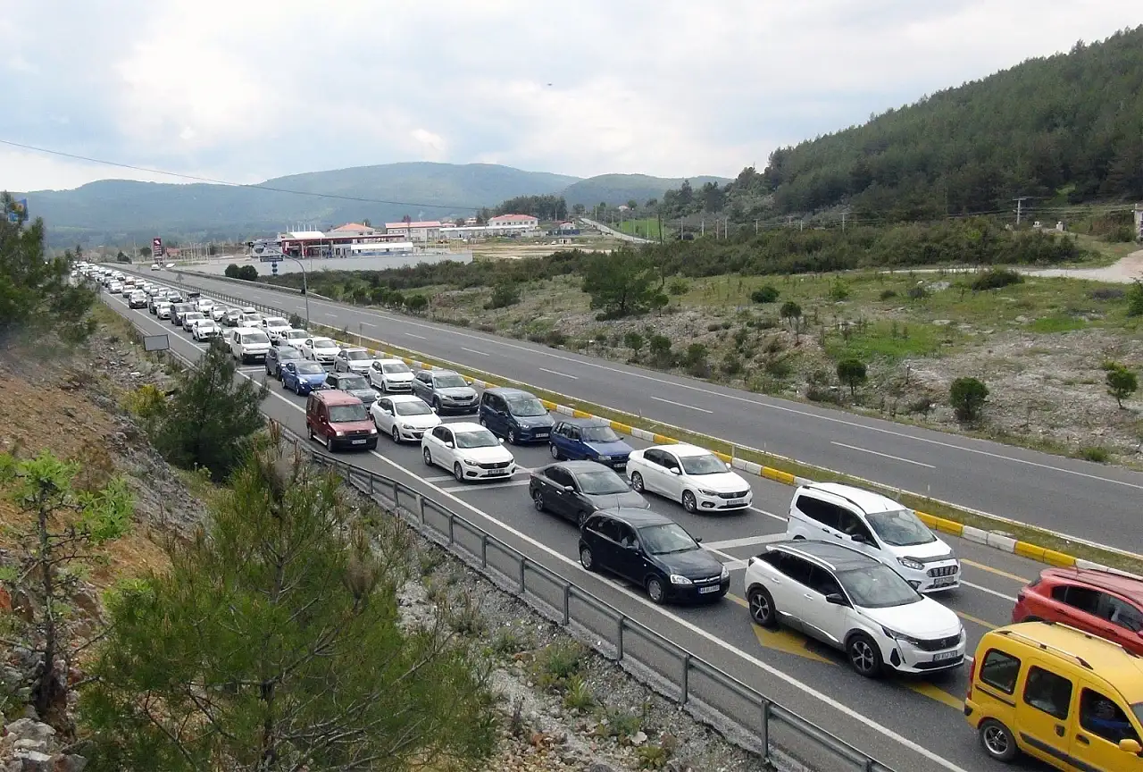 Muğla'da her 4 kişiden 1'inin otomobili var