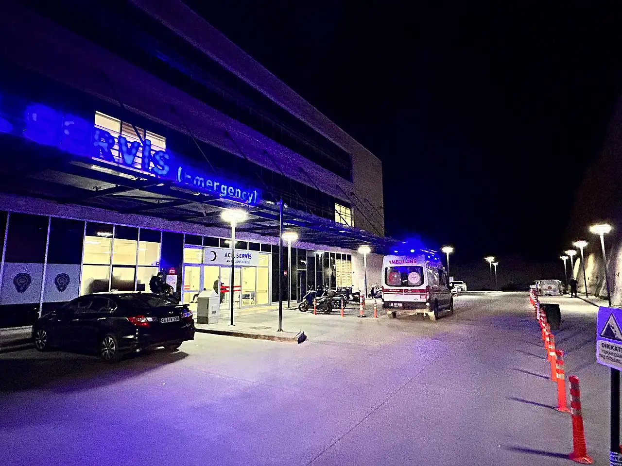 İnşaat işçisi 3,5 metreden düşerek yaralandı