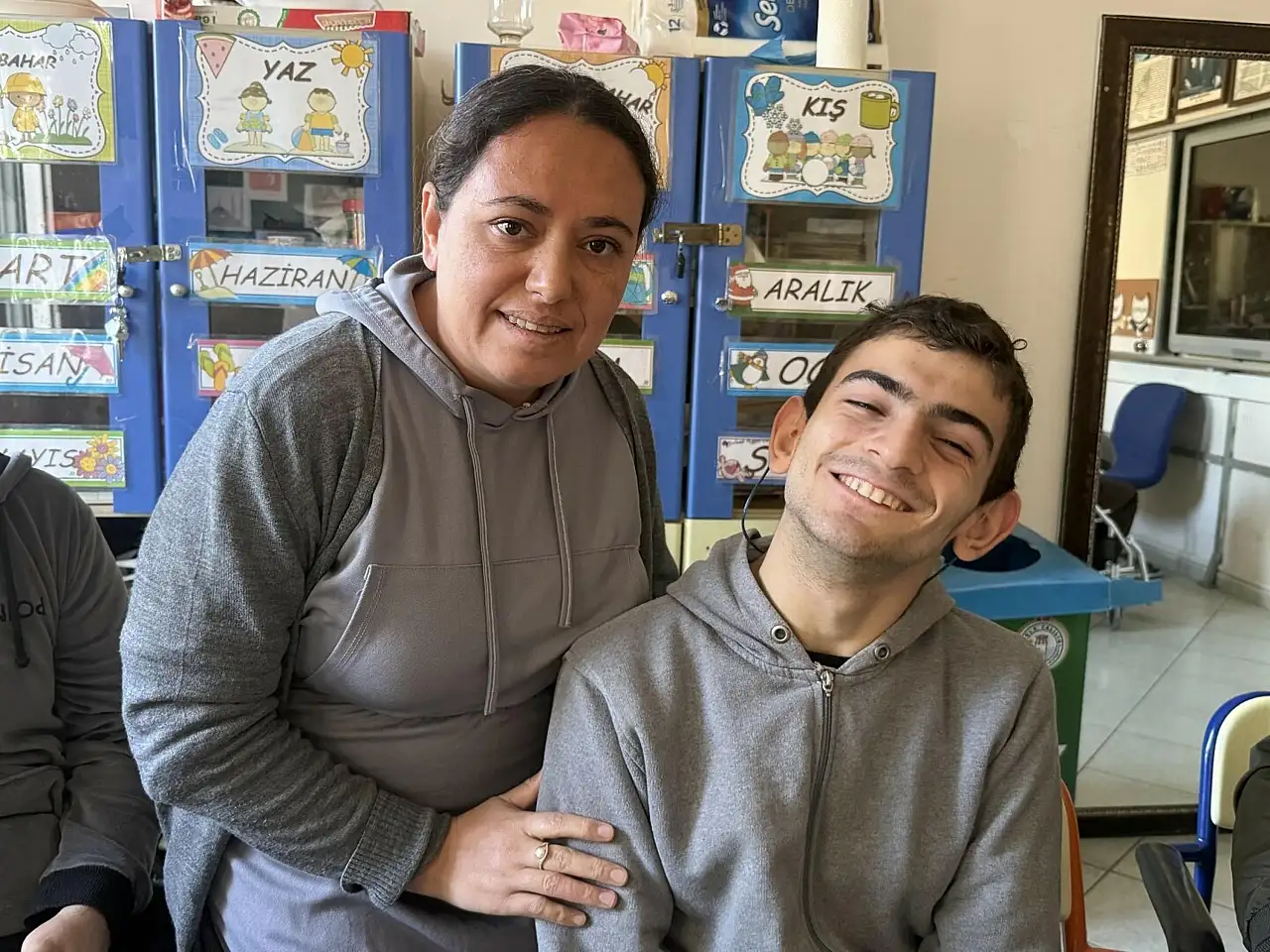 Kas hastası Can, sanatla ve sosyal etkinliklerle hayata tutunuyor